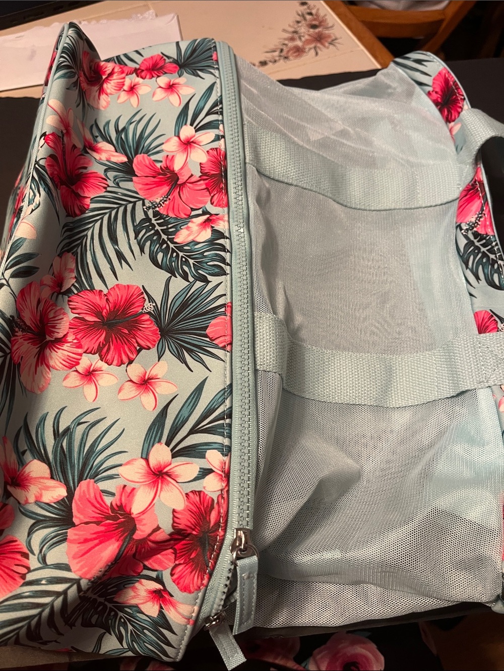 Floral Tropic Lightweight Women’s Tote Bag - Pink Floral on Light Blue